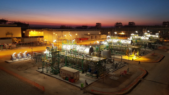 한국가스공사가 투자한 이라크 주바이르 법인이 원유 하루 생산량 50만 배럴을 기록했다. 사진은 주바이르 원유 생산 현장 모습. <한국가스공사 제공>